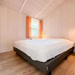 Strandblick - Dorf 1 06 Priwall