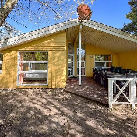 Strandblick - Dorf 1 06 *