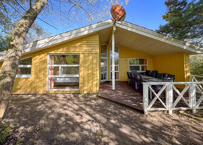 Strandblick - Dorf 1 06 *